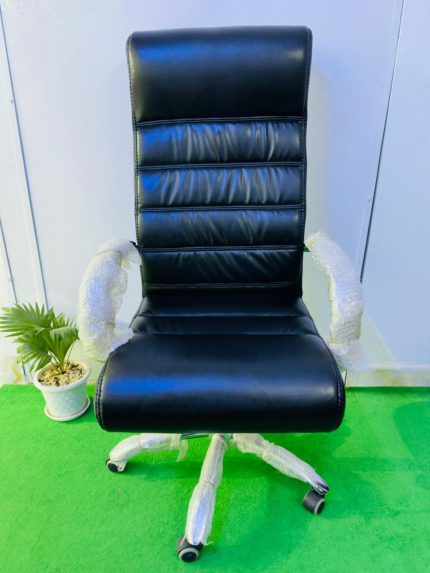 High Back Swivel Chair