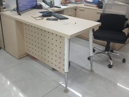 Executive Table